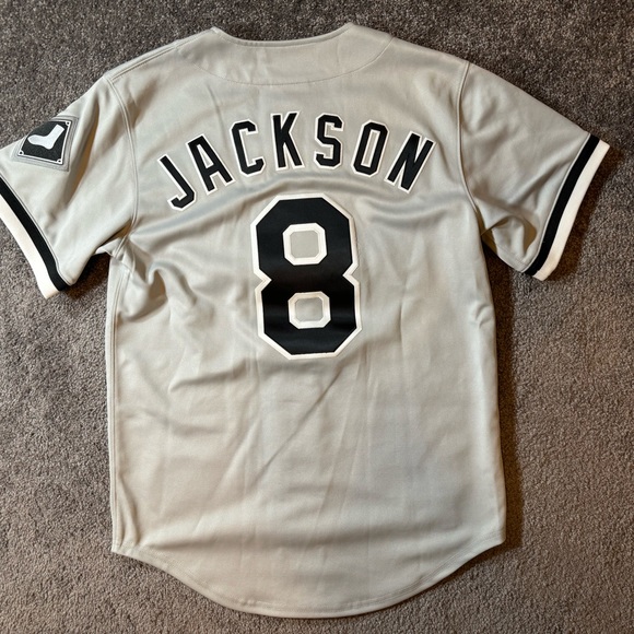 Bo Jackson Mitchell & Ness Chicago Whitesox Jersey - Picture 6 of 8
